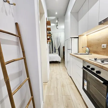 The View Magnet Self Check-in Daire Tiran