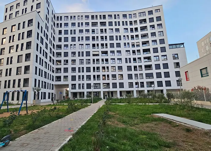 The View Magnet Self Check-in Tirana